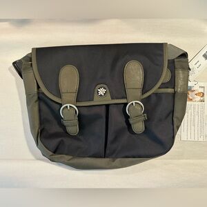 Sherpani Trevino Crossbody 
Messenger shoulder bag purse. Black and olive.